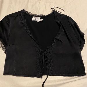 Princess Poly - silky crop top with tie front